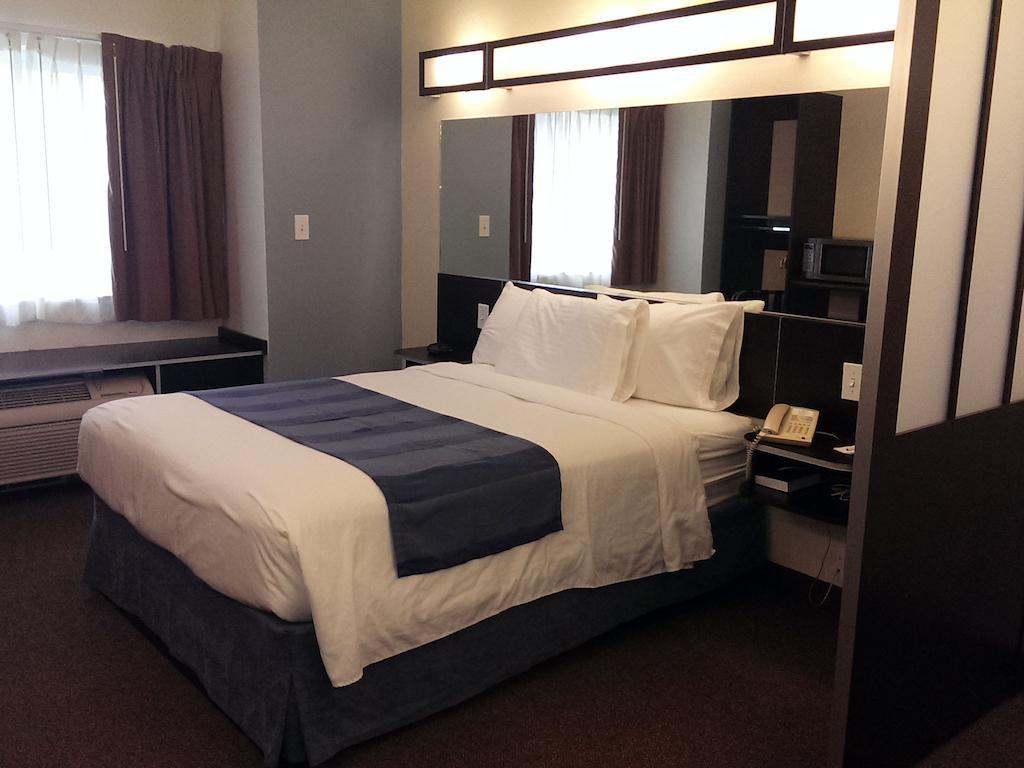 Three Rivers Inn & Suites Port Arthur Oda fotoğraf